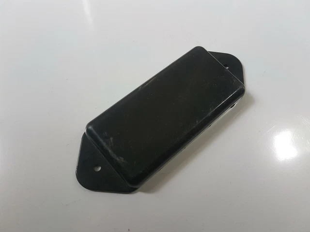 P 90 Pickup Cover - Without Holes