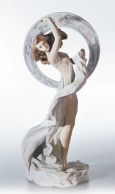 MINT! LLADRO DANZA FIGURINE. #1836. Limited Edition. In Box. New with Base. 19”H MINT! LLADRO DANZA FIGURINE. #1836. Limited Edition. In Box. New with Base. 19”H