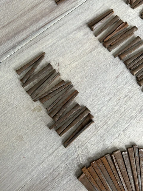 Antique Square Nails Lot of More Than 250 Pieces (*19) 4