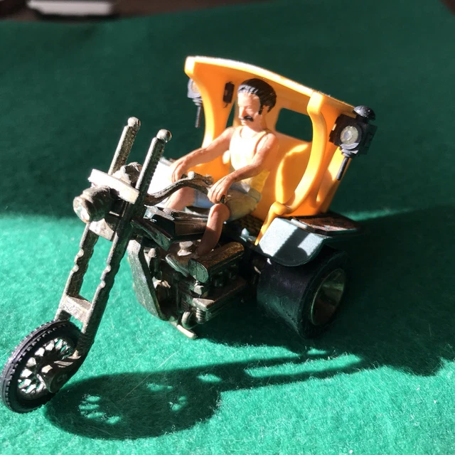 VINTAGE BRITAIN'S CHOPPER Trike with Canopy Diecast