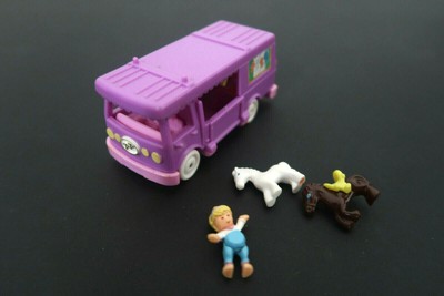 2 chevaux horses Bluebird van polly pocket bluebird PP stable on the go 