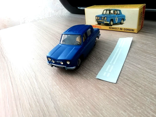 Dinky Toys - Renault 8 JUNIOR - Réf 103 - Fabriqué en France par