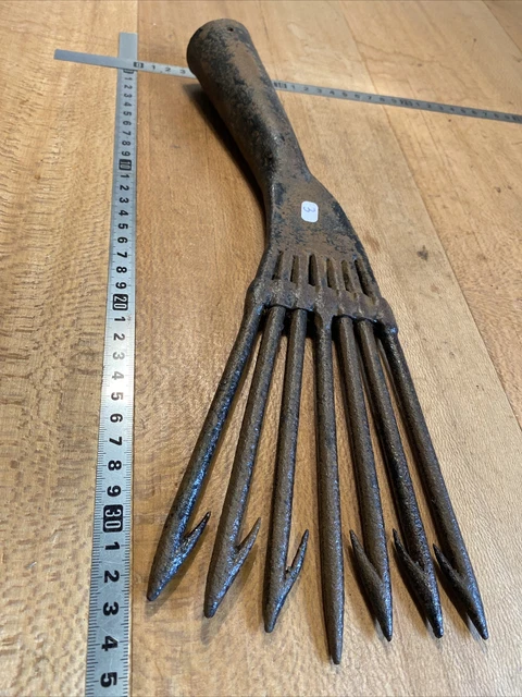 Clé Forgée Ancienne XVIIIe - Outil Antique En Fer - Clé à œil