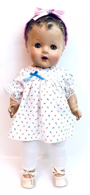 Antique Beautiful Full Body 20" Composition Baby Doll With Molded Hair In Outfit