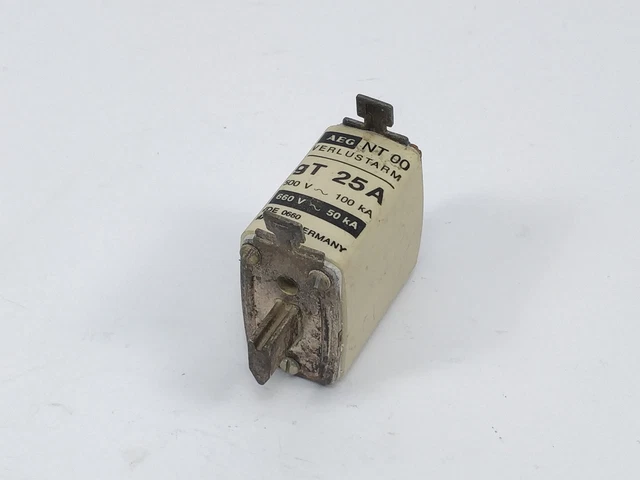 AEG Fusible NT00 Gt 25A 500V~ 100kA/660V ~50kA