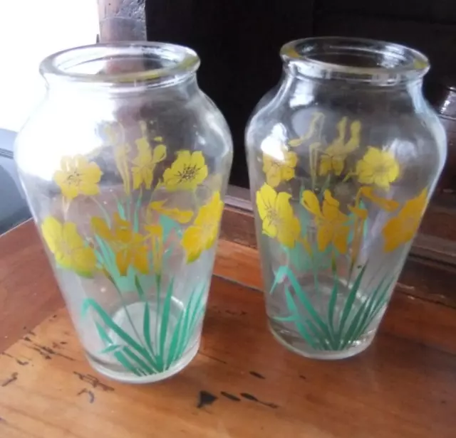 2 vases en verre decor jonquilles 2