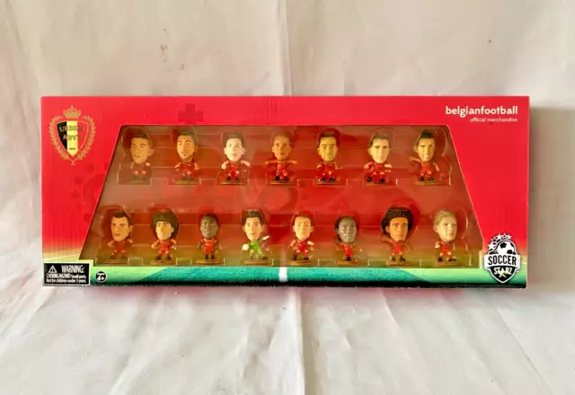 SOCCERSTARZ BRAZIL OSCAR GREEN BASE SEALED IN BLISTER PACK