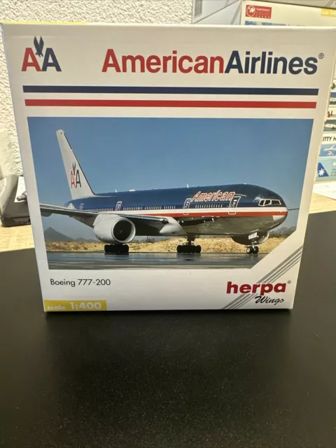 Herpa Wings 1:400 American Airlines Boeing 777-200 560214