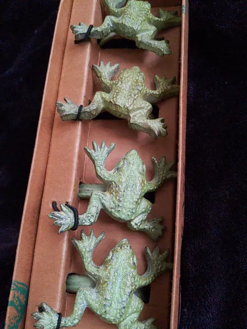 Brass Frog Napkin Rings Ancient Graffiti Set of 4 With Original Box & Tag Green 2