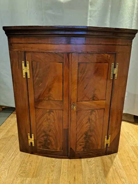 Antique Corner Cabinet. Georgian Corner Cabinet. Bow Front. Mahogany