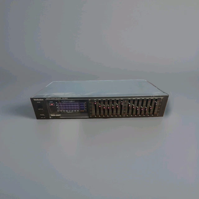 Amplificateur home-cinéma Yamaha RX-V557 Titane Puissance 6x90W Amplificateur home-cinéma Yamaha RX-V557 Titane Puissance 6x90W