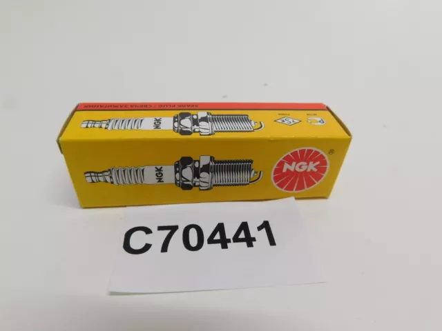 Bujía Spark Enchufe NGK Para Motosierras Desbrozadoras 7421 BMR6A