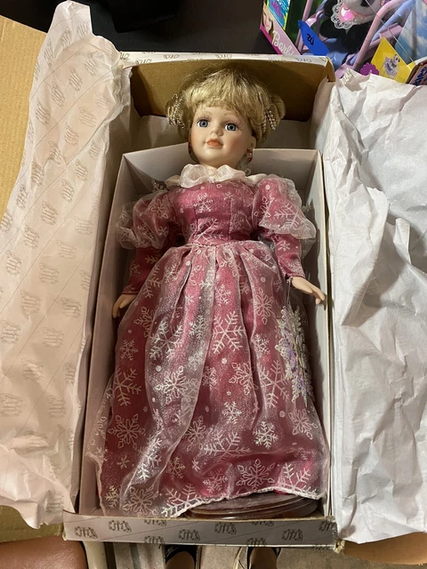 Heritage Signature Collection Doll-Snowflake Princess-16"' Porcelain