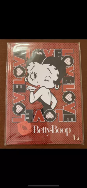 Betty Boop 2020 Kiss Cartoon Retro Sexy Wall Decor Metal Tin Sign New