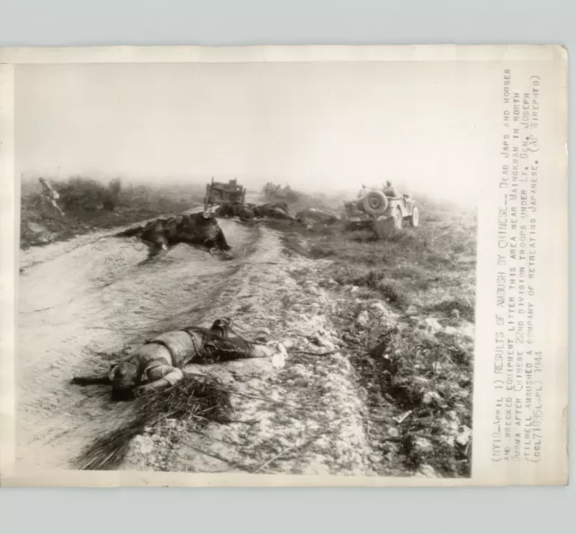 Killed JAPANESE Soldiers and Horses After CHINESE AMBUSH 1944 WWII Press Photo