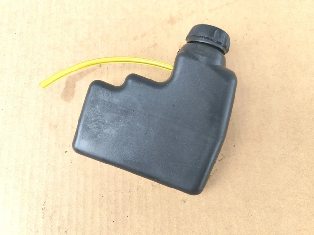 Tappo Olio per Motosega Hitachi CS 30EC