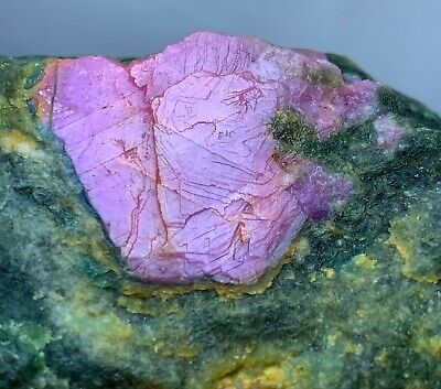 286 GM Magnificent Natural Red Ruby Crystal On Zoisite Mineral Specimen Pakistan