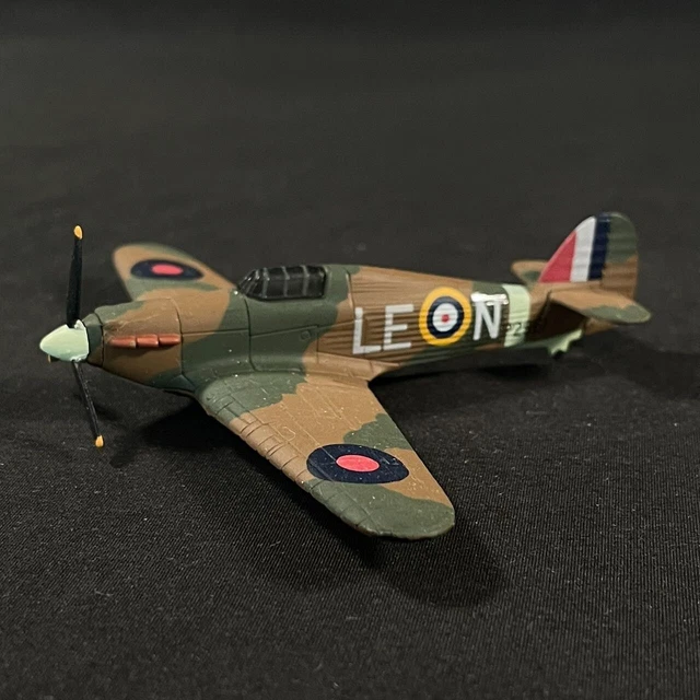 Corgi CRG-AA27609 Hawker Hurricane Mk.I Billy Fiske – Bataille d'Angleterre 1/72
