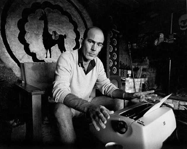Hunter S Thompson Portrait 8x10 Picture Celebrity Print