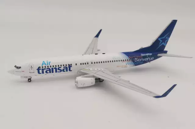 JFOX JF7378027 1/200 Air Transat Boeing 737-8Q8 Rég : C-Gtqj Avec Support