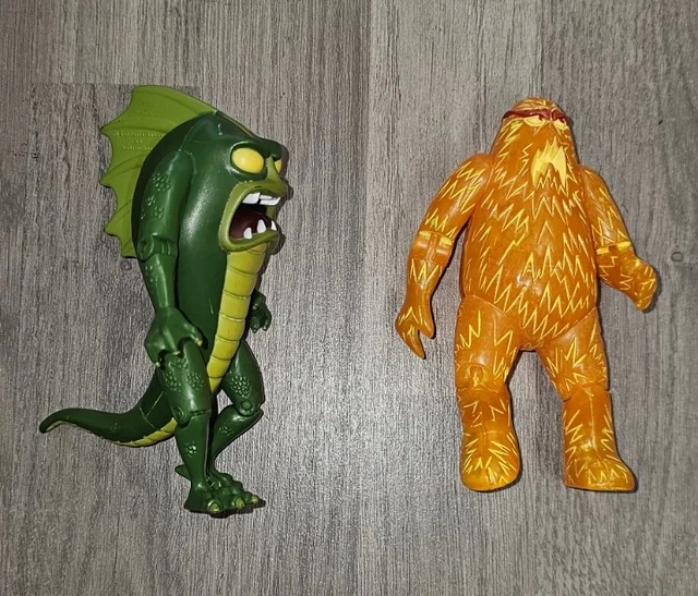 SCOOBY DOO 10,000 VOLT GHOST & Beast Of Bottomless Lake 5.25" Action ...