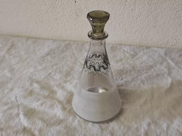 Ancienne Carafe  en verre de 50 cl