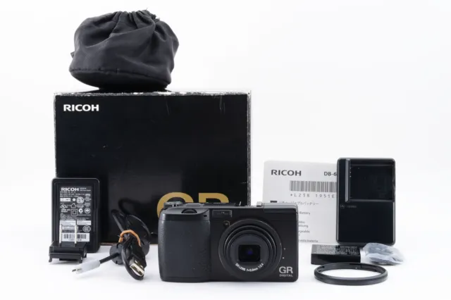 Ricoh GR Digital first generation 8.1MP Digital Camera Black From Japan As-is881
