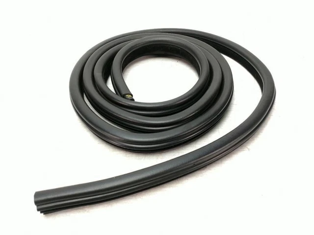 2010  BMW 335xi 335i 328i 328xi E90 Sedan Rear Door Weatherstrip Gasket Seal