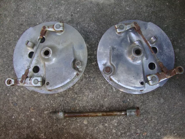 1972 Suzuki GT750 Dual Leading 4LS FRONT WHEEL Brake hub BACKING PLATE Lemans J