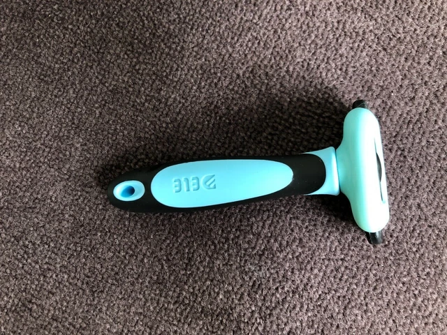 Grooming Brush For Dog Cat Deshedding Tool Rake Comb Fur Remover Reduce Pet Hair