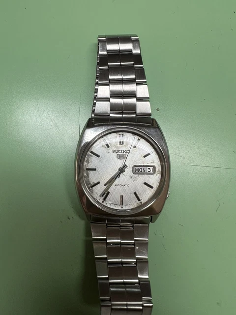 seiko 5 vintage automatic