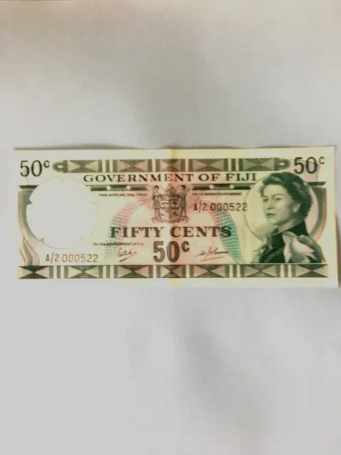 GOVERNMENT OF FIJI 50c BANKNOTE UNCIRCULATED