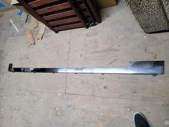 1977-1992 CADILLAC DEVILLE Brougham RWD Pass Right Rocker Chrome Trim