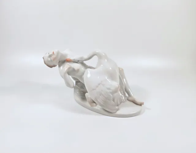 Herend, Art Deco, Leda With The Swan, Handpainted Porcelain Figurine ! (H022)