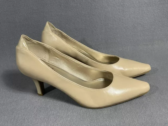 LifeStride Womens 9M Klarissa Pumps Kitten Heels Comfort Faux Leather Beige