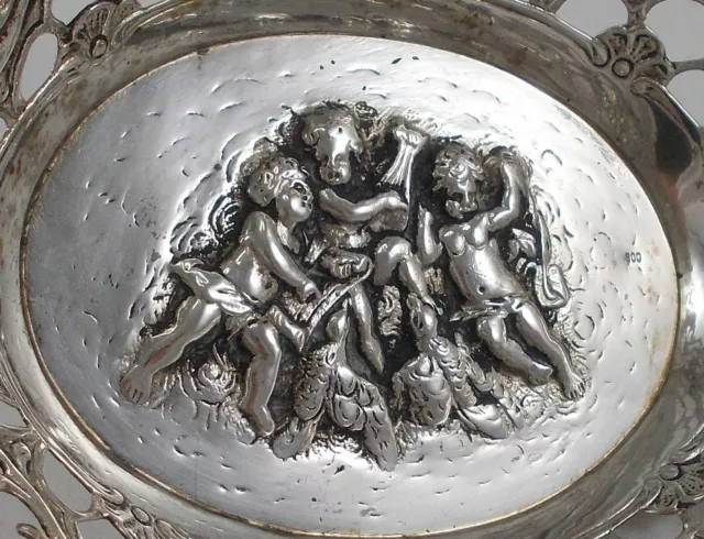 Rare Elegante Small Confectionery With Putti / Amouren From 800er Silver