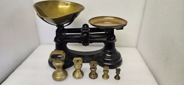 Vintage Cast Iron & Brass Black Libra Librasco Kitchen Scales and Brass Weights