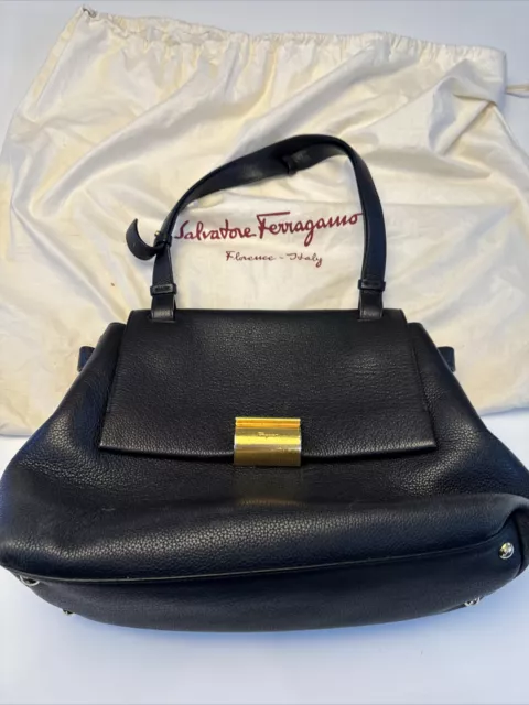 Ferragamo Hand Bag  Black Leather 3109189