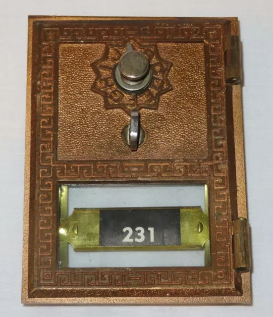 Antiguo buzón de puerta de latón de EE. UU. Corbin de latón de EE. UU.