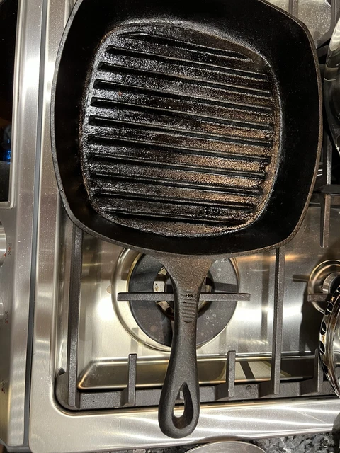 Emeril Lagasse Cast Iron 10" Square Skillet Grill Ribbed Fry Pan 1.75" deep