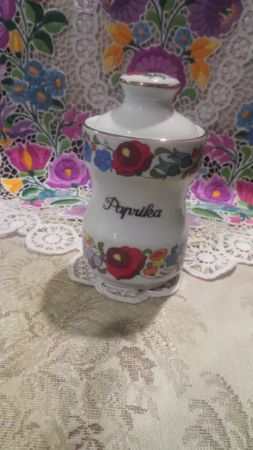 Beautiful Kalocsa Porcelain PAPRIKA HOLDER