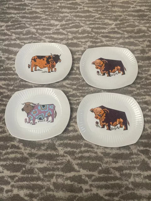 Vintage 1970's Staffordshire English Ironstone Set of 4 x Beefeater Steak Plates