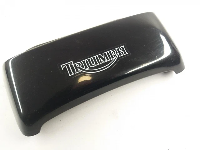 Triumph Trophy 900 T300 [1992] - Fairing rear connector