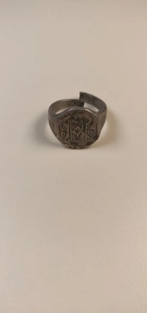 Médiéval, époque des Croisés Argent Bague énorme richement décorée