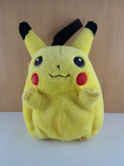 PELUCHE Pokemon Pikachu M 25CM