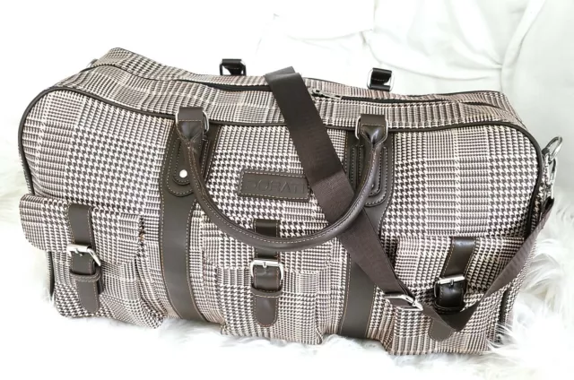 Dorati Travel Weekender Overnight Duffel Bag Gym Sport Luggage / Shoulder Strap