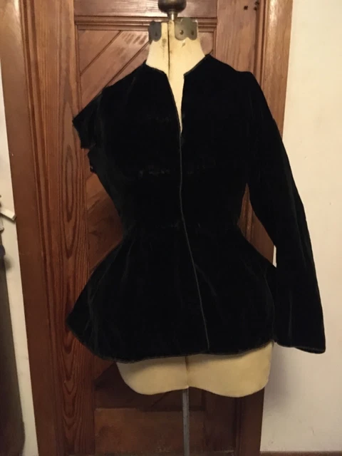 Vintage Antique 1850’s 1800’s Silk Velvet silk quilted lined fitted JACKET B 34”