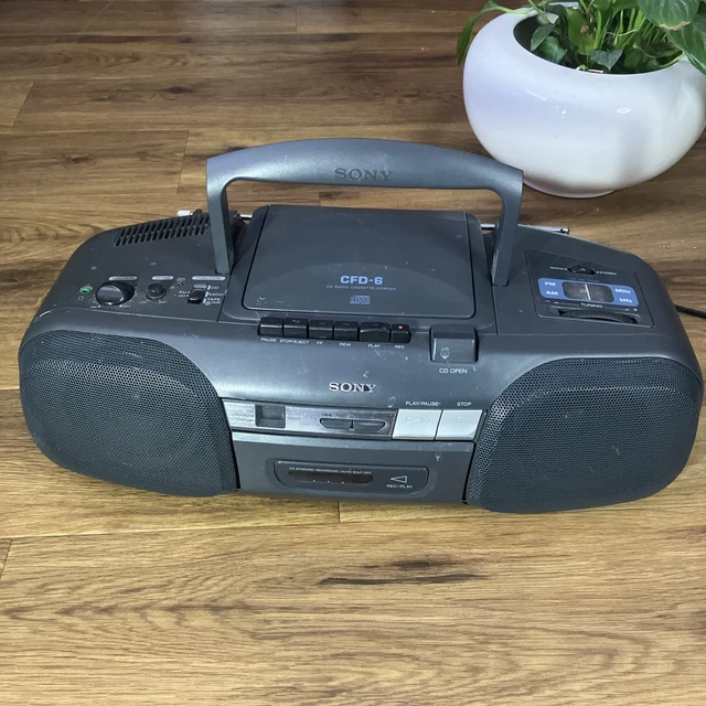マックスフライ1 26.5cm Portable Stereos & Boomboxes, Portable Audio & Headphones, Sound