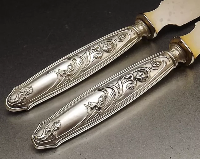 DEUX COUTEAUX A BEURRE ET A FROMAGE ART NOUVEAU ARGENT ET METAL VERMEIL Ca1900