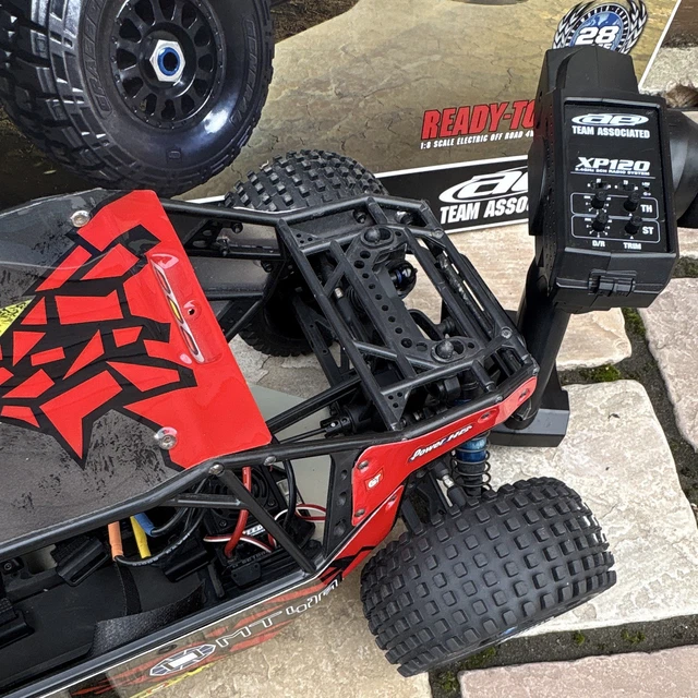 Sram Db8 TEAM ASSOCIATED NOMAD DB8 1/8 4WD Brushless RC Buggy Boxed Savox Servo ...